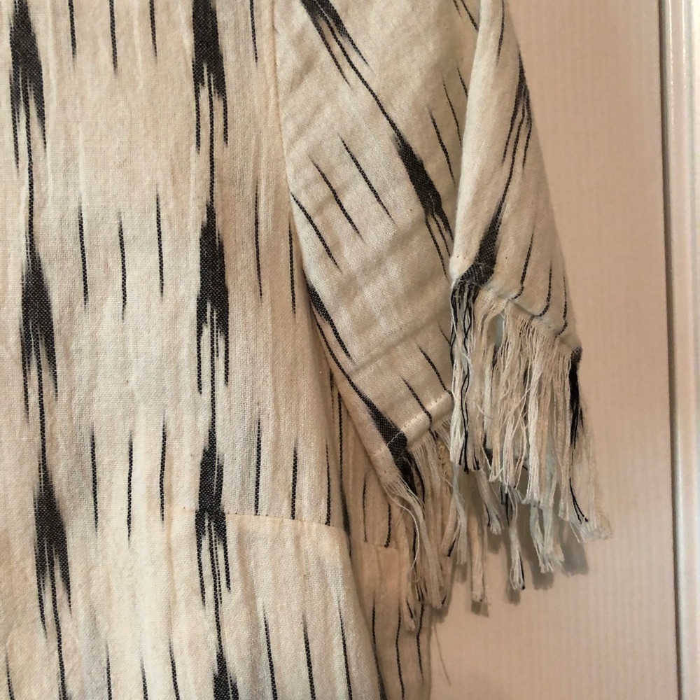 Linen blouse - Picture 3 of 5